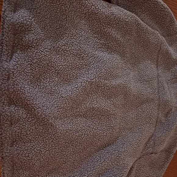 Carhartt Heather Gray Sherpa Pullover - Picture 3 of 5